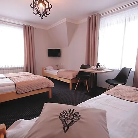 U Czernikow Bed & Breakfast 3*