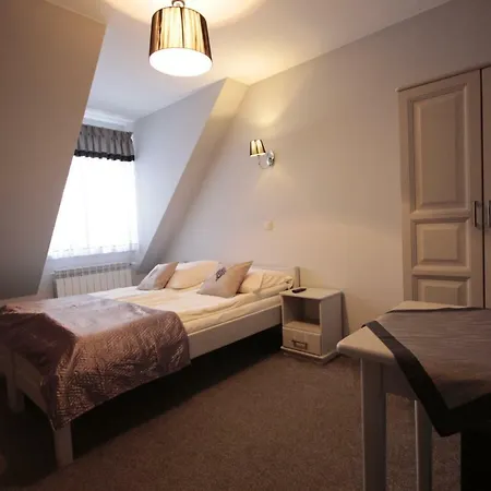 U Czerników 3*